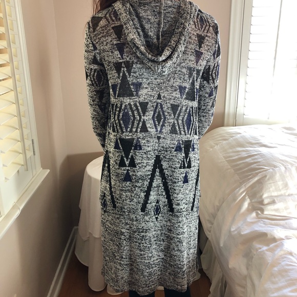 Solddd Outtt - Picture 4 of 4